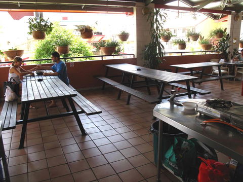 Chillis Backpackers - Accommodation Gladstone 17