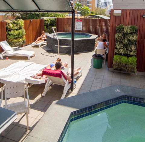 Chillis Backpackers - Accommodation Gladstone 6