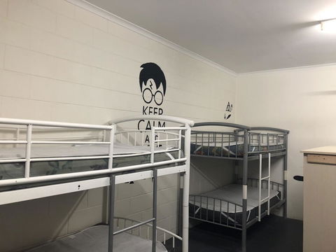Frogs-Hollow Backpackers - Accommodation Gladstone 31