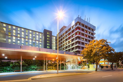 The Smith Hotel Darwin - Accommodation Gladstone 25