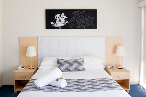 Corrigans Cove - Accommodation Gladstone 1
