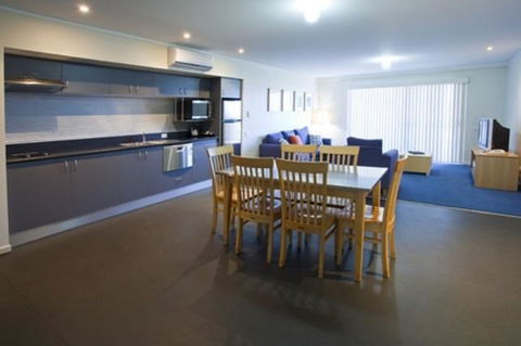 Corrigans Cove - Accommodation Gladstone 5