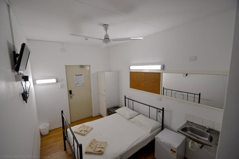 Youth Shack Backpackers Darwin - Accommodation Gladstone 6