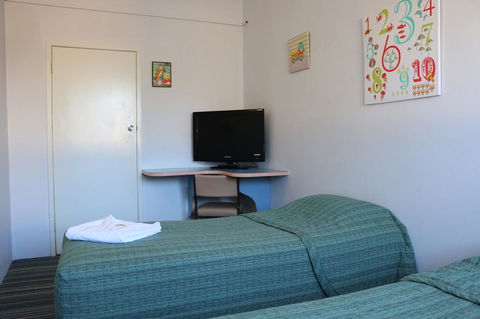 Golden Sands Motor Inn - Accommodation Gladstone 19
