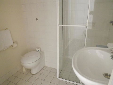 Golden Sands Motor Inn - Accommodation Gladstone 29