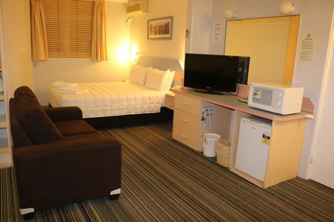 Golden Sands Motor Inn - Accommodation Gladstone 21