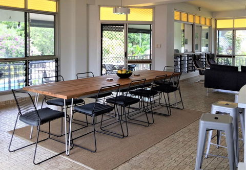Arafura Blue - Accommodation Gladstone 6