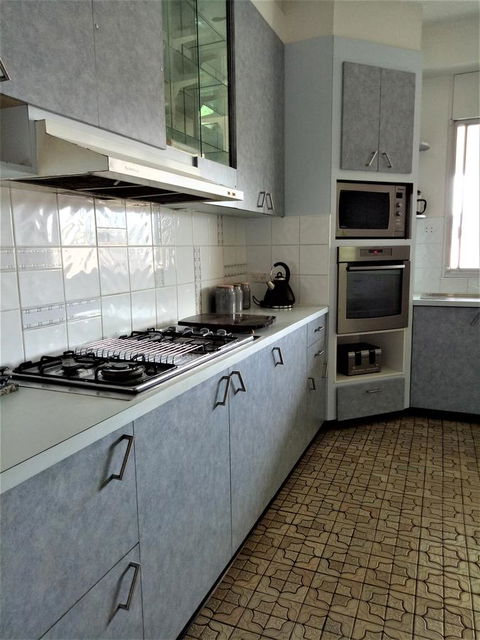 Arafura Blue - Accommodation Gladstone 9