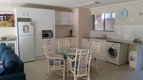 Nelson Bay Breeze - Accommodation Gladstone 23