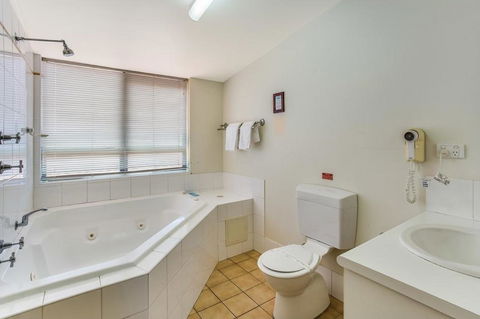 Nelson Bay Breeze - Accommodation Gladstone 27