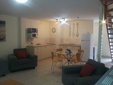 Nelson Bay Breeze - Accommodation Gladstone 33