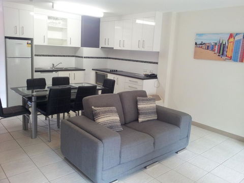 Nelson Bay Breeze - Accommodation Gladstone 34