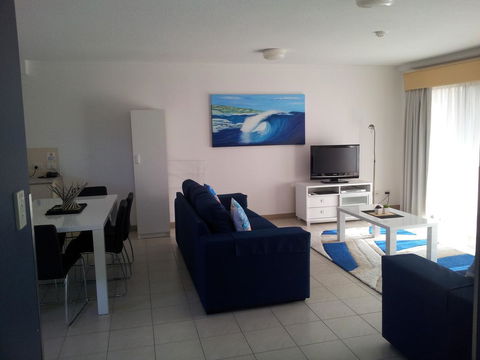 Nelson Bay Breeze - Accommodation Gladstone 39