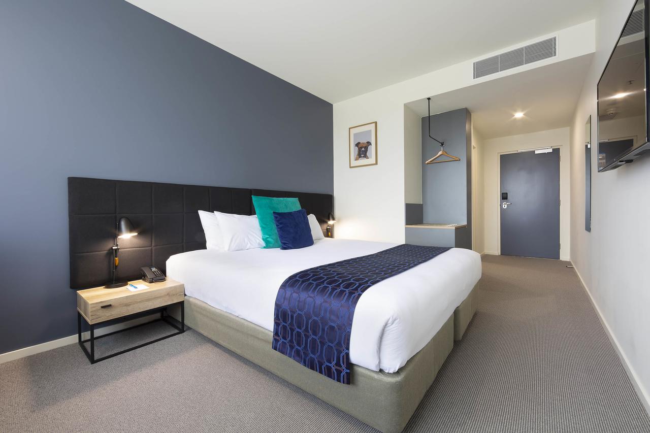 Braddon ACT Accommodation Gladstone