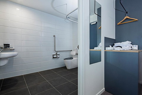 Mantra MacArthur Hotel - Accommodation Gladstone 26