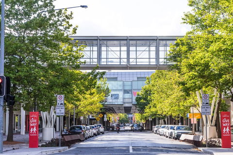 Highgate Executive Apartment City Walk Canberra - Accommodation Gladstone 36