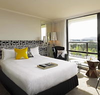 QT Canberra - Accommodation Gladstone