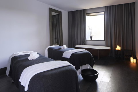 Hotel Realm - Accommodation Gladstone 23
