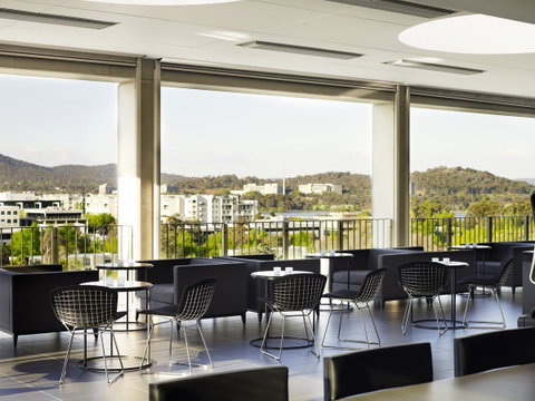 Burbury Hotel - Accommodation Gladstone 9