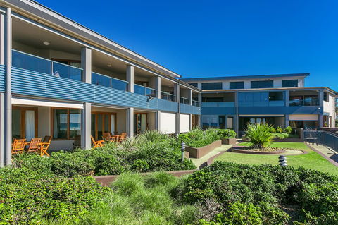 Lennox Holiday Apartments - Accommodation Gladstone 38