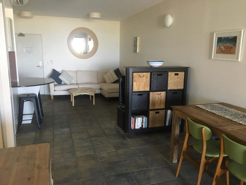 Lennox Holiday Apartments - Accommodation Gladstone 18