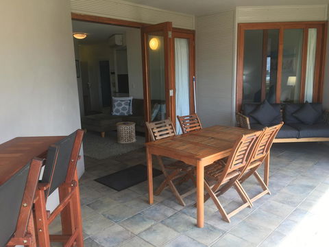Lennox Holiday Apartments - Accommodation Gladstone 21