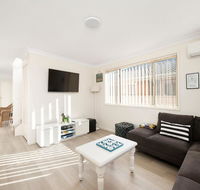 Bombora  Fingal Bay - Accommodation Gladstone