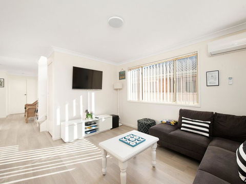 Bombora @ Fingal Bay - Accommodation Gladstone 0