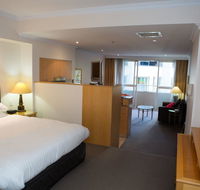 Bond 215 - Accommodation Gladstone