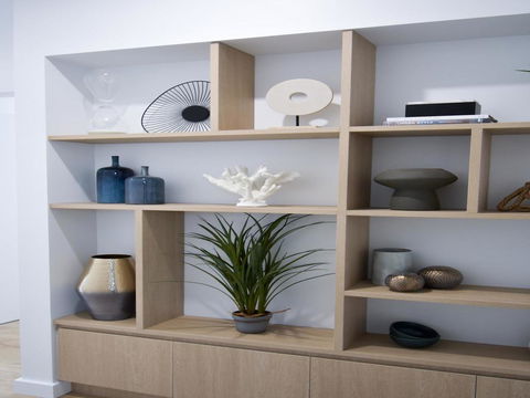 BONDI BEACH PAD-hosted By:L'Abode Accommodation - Accommodation Gladstone 1