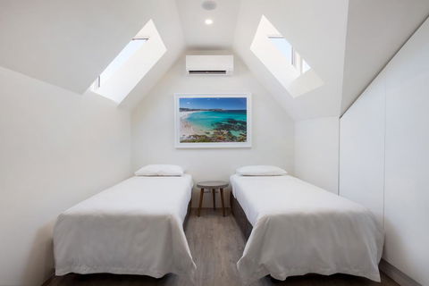 Bondi Beach Studio Suite 2 - Accommodation Gladstone 1
