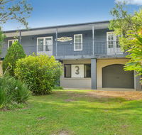 BONNY BEACH HOUSE - Holiday Accomodation with Pool - Accommodation Gladstone