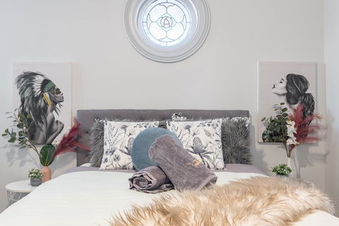 Boutique Private Rm Situated In The Heart Of Burwood7 - Accommodation Gladstone 2