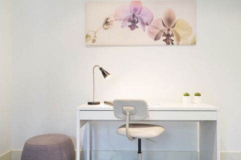 Boutique Stays - Mentone Abode - Accommodation Gladstone 3