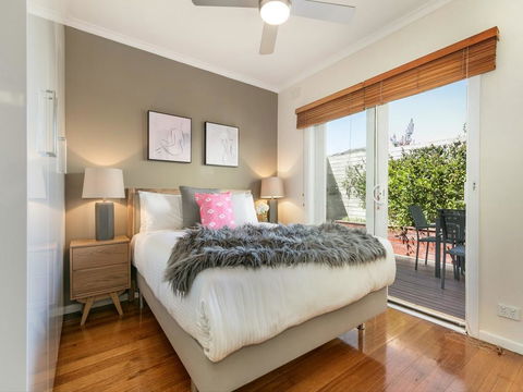 Boutique Stays - Sandy Breeze 3 - Accommodation Gladstone 3
