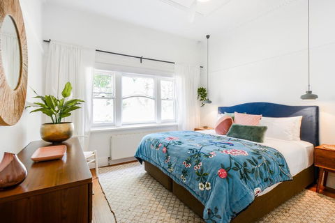 Boutique Stays - The Veronica - Accommodation Gladstone 0