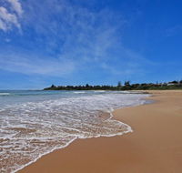 Bowery Beach House - spacious family accommodation - Accommodation Gladstone