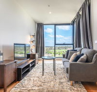Box Hill 1 Bedroom Apartment with Ultimate View - Accommodation Gladstone