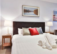 Box Hill Central Sky One Apartment - Accommodation Gladstone