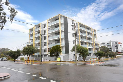 Brand New 2 Bedroom Apartment For 7 People - Accommodation Gladstone 1