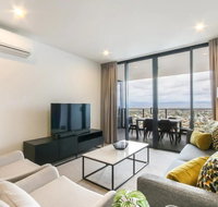 Brand New 2 Bedroom Unit With Amazing Hinterland Views - Accommodation Gladstone