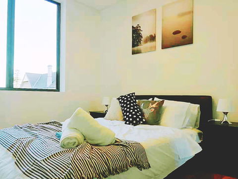 Brand New Apartment Next To Shopping Center - Accommodation Gladstone 0