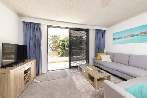 Breakers 11 - Accommodation Gladstone 3