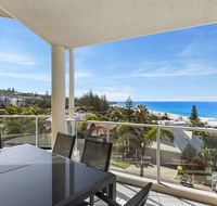 Breathtaking views of Sunshine Beach - Unit 7/21 Park Crescent - Accommodation Gladstone