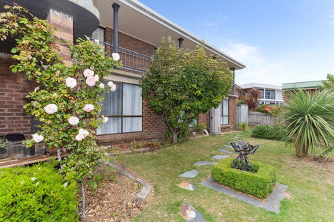 Bridairre Holiday Apartments - Accommodation Gladstone 2