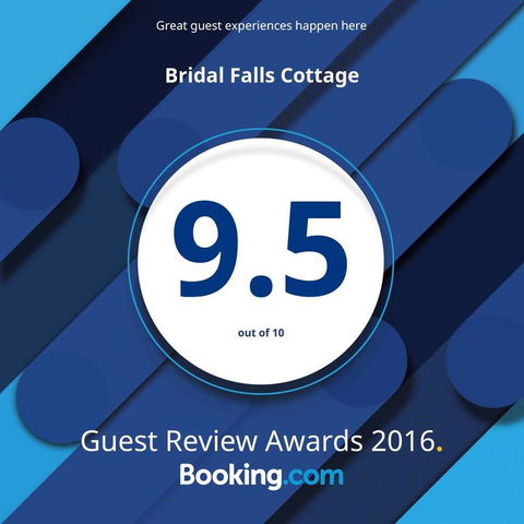 Bridal Falls Cottage - Accommodation Gladstone 3