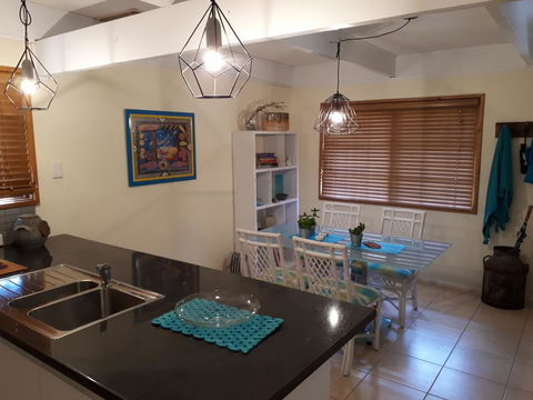 Bridgewater Dog'n'me...furkid And Family Friendly... - Accommodation Gladstone 3