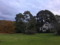 Book Haunted Hills Accommodation Vacations Accommodation Gladstone Accommodation Gladstone