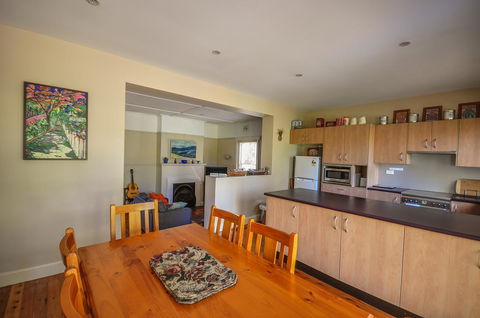 Brigalow Cottage - Accommodation Gladstone 3