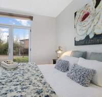 Bright Bliss - Luxury Guesthouse - Accommodation Gladstone